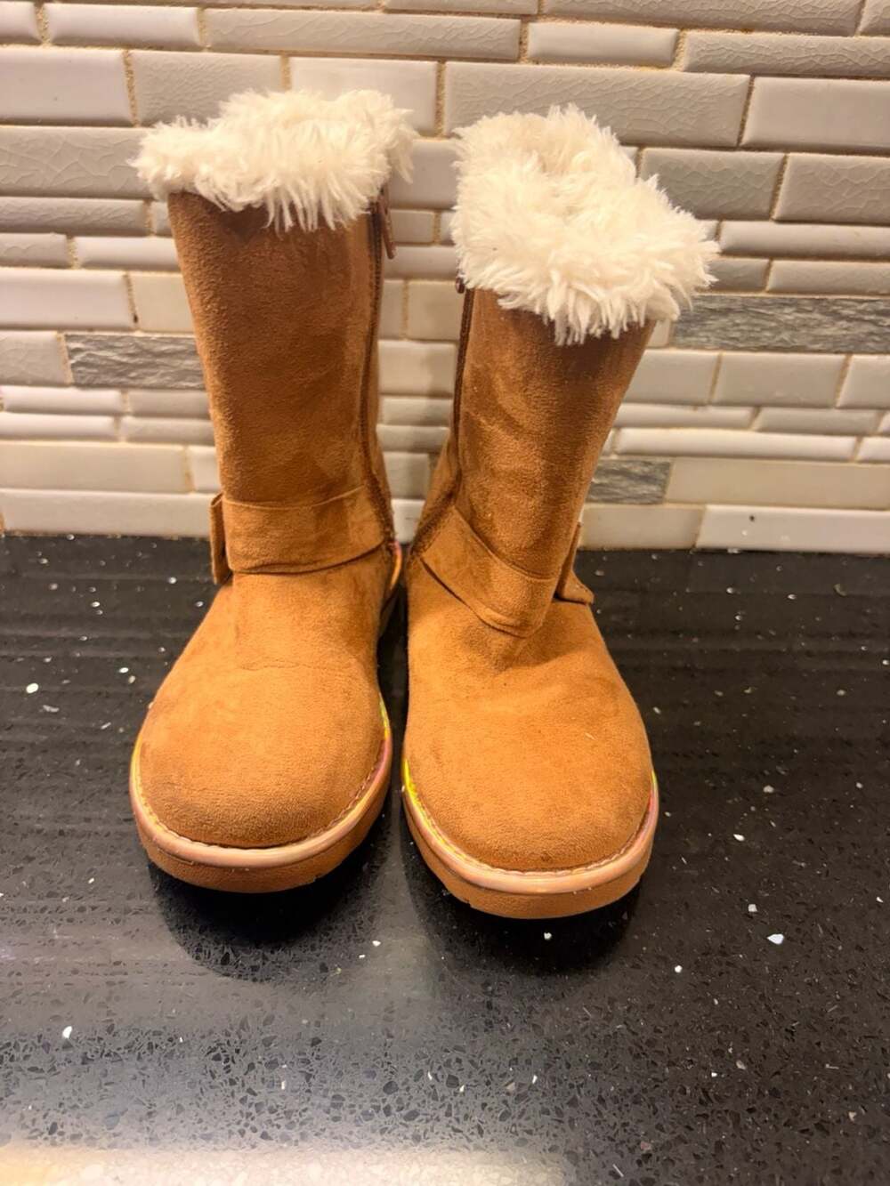 Magellan Outdoors Winter Boots Size 11 Brown Faux Fur Bow